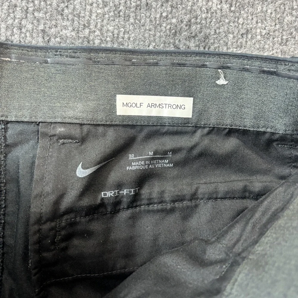 Nike Shorts‎ Mens 32 Gray Dri-FIT Golf Twill Quick Dry Lightweight Pockets